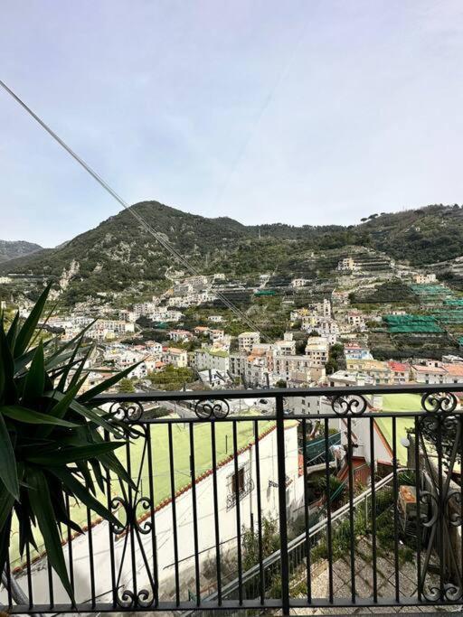 Willa Casa Vacanza La Peonia Minori Zewnętrze zdjęcie